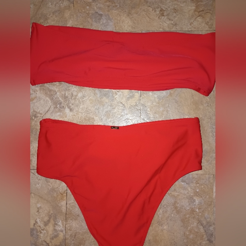Bathing suit